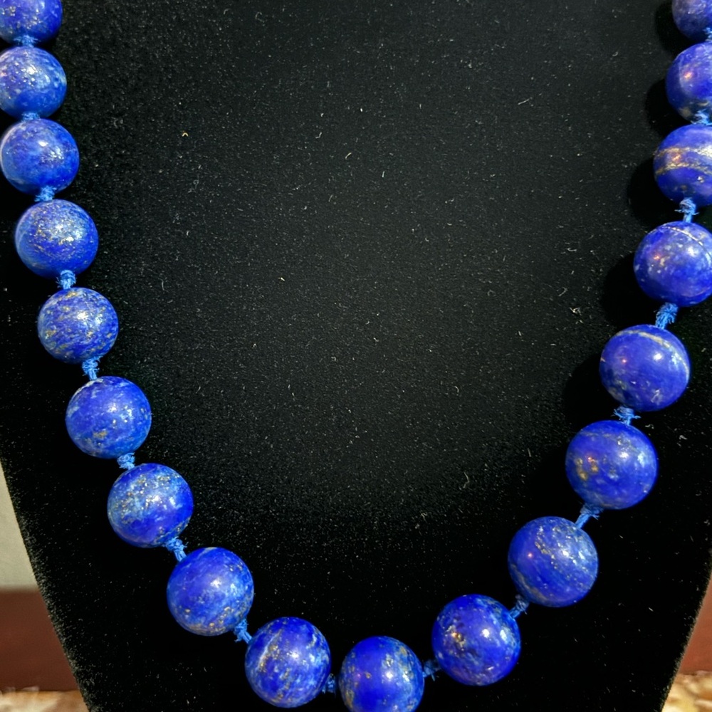 Vibrant Blue Beaded Necklace